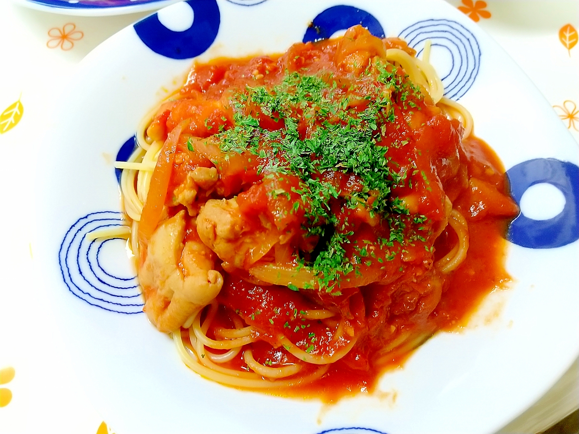 カットトマトで 鶏もも肉とエリンギのトマトパスタ レシピ 作り方 By さとママ3645 楽天レシピ