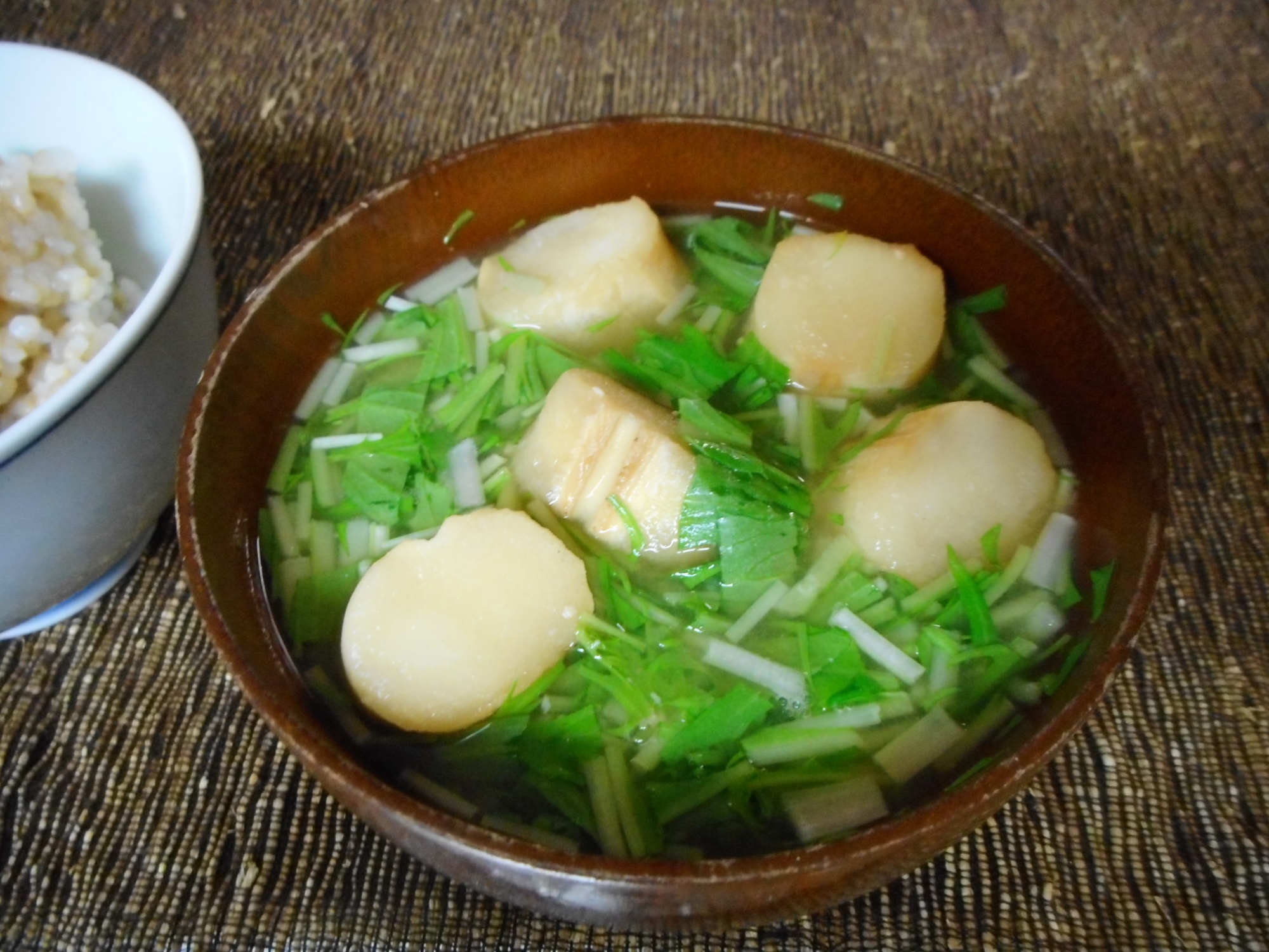 お麩と水菜の味噌汁