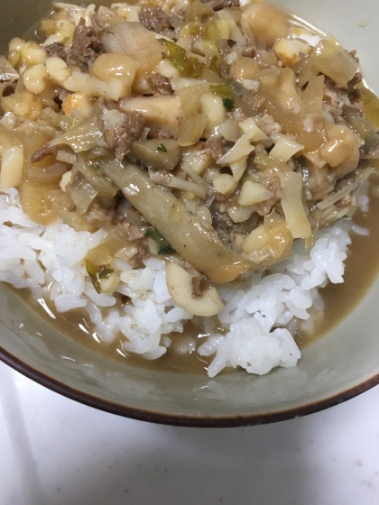 エノキとゴボウのすき焼き丼！