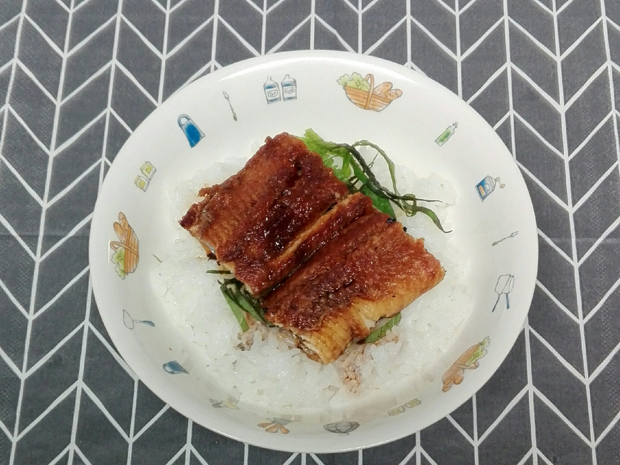 たまには食べたい炭火焼きウナギ丼