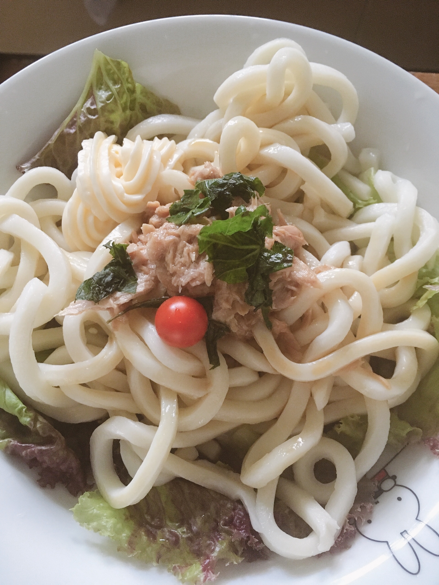 レンジで簡単！大葉ツナマヨサラダうどん