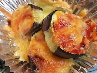 お弁当に 茄子のケチャップチーズ焼き レシピ 作り方 By Kuro 24 楽天レシピ お弁当に 茄子のケチャップチーズ焼き レシピ 作り方 By Kuro 24 楽天レシピ