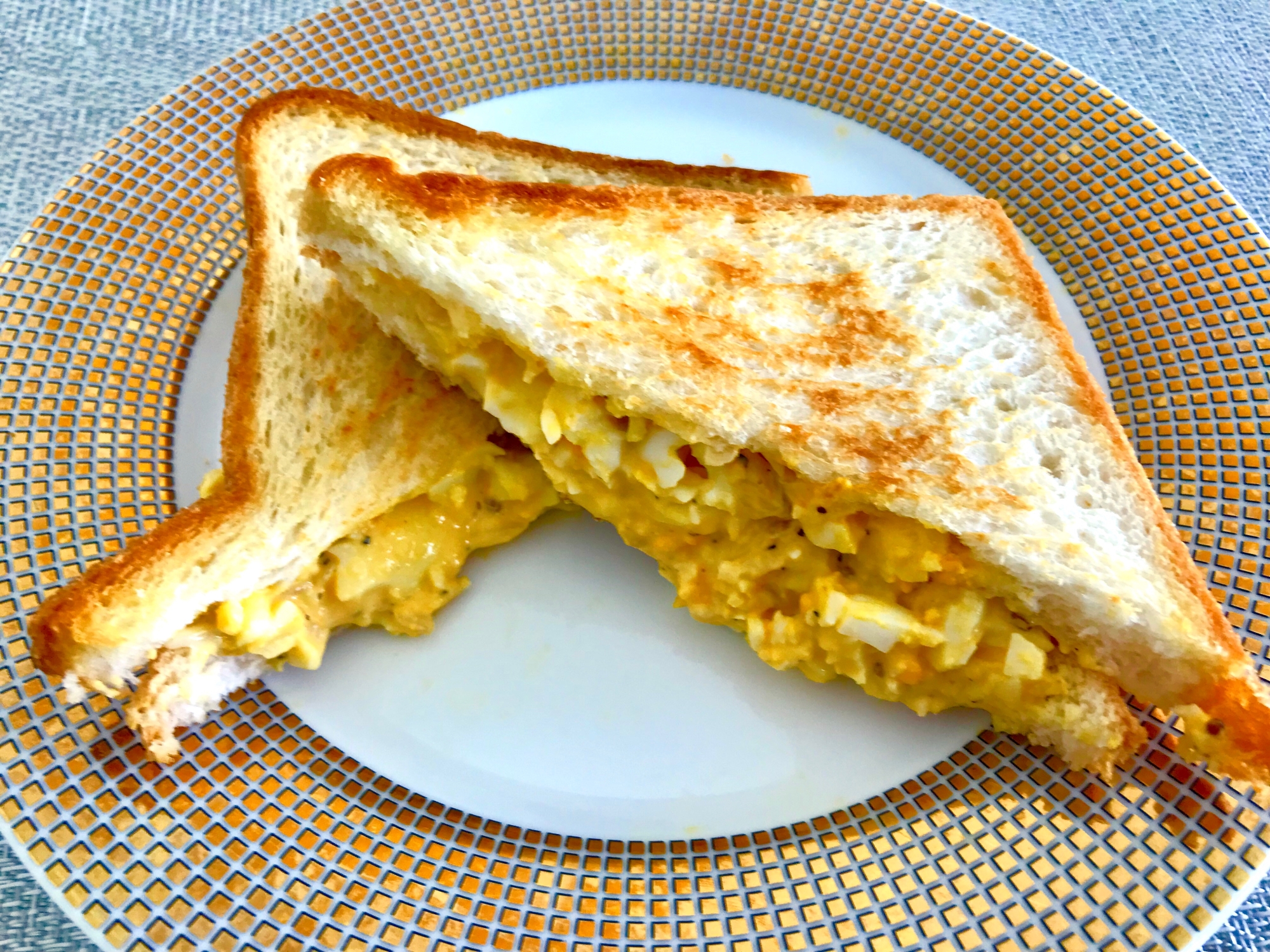 フライパンで簡単!たまごホットサンド( ^ω^ )