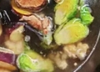 さつまいもと芽キャベツの味噌汁