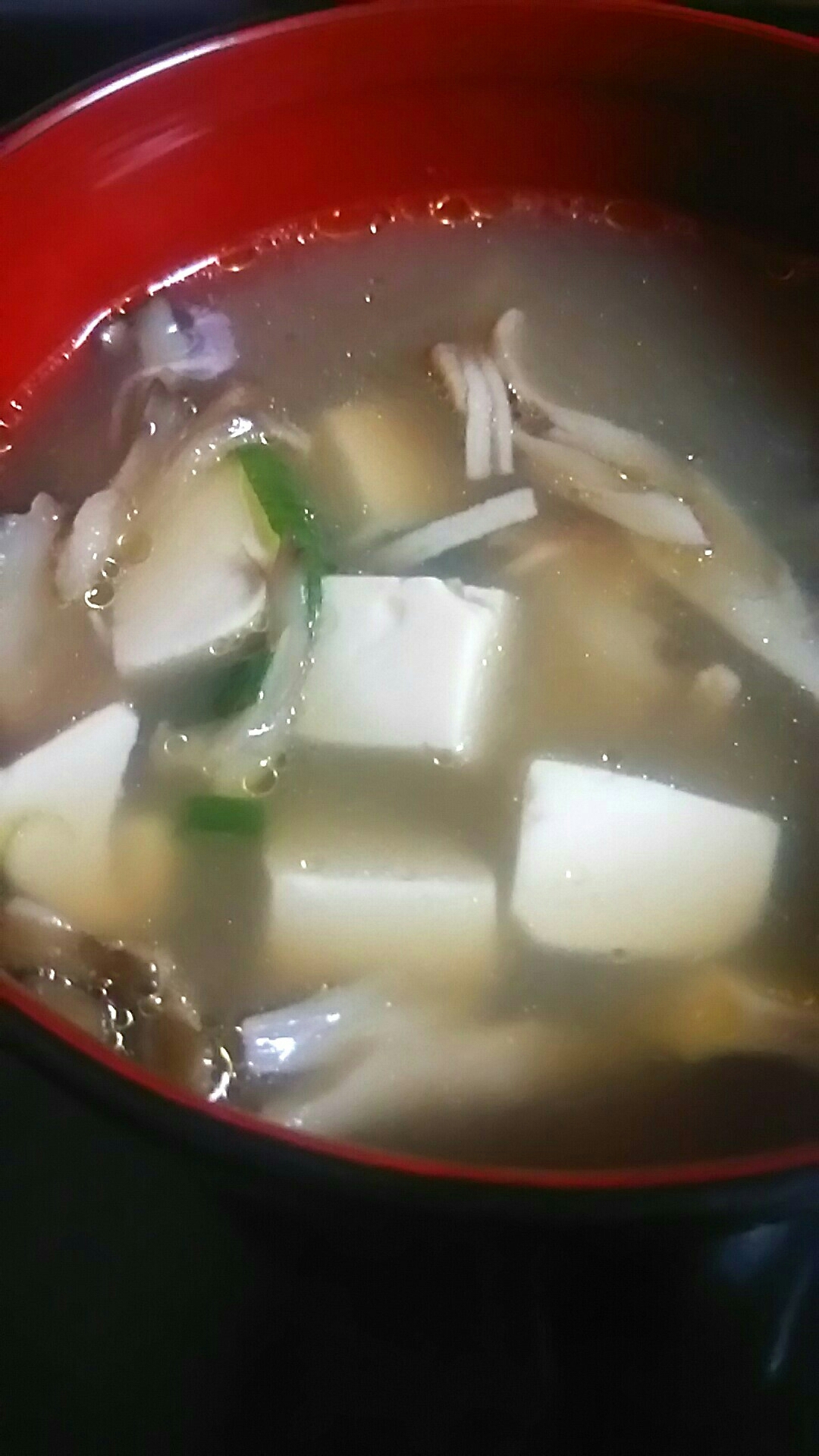 豆腐と舞茸の中華スープ
