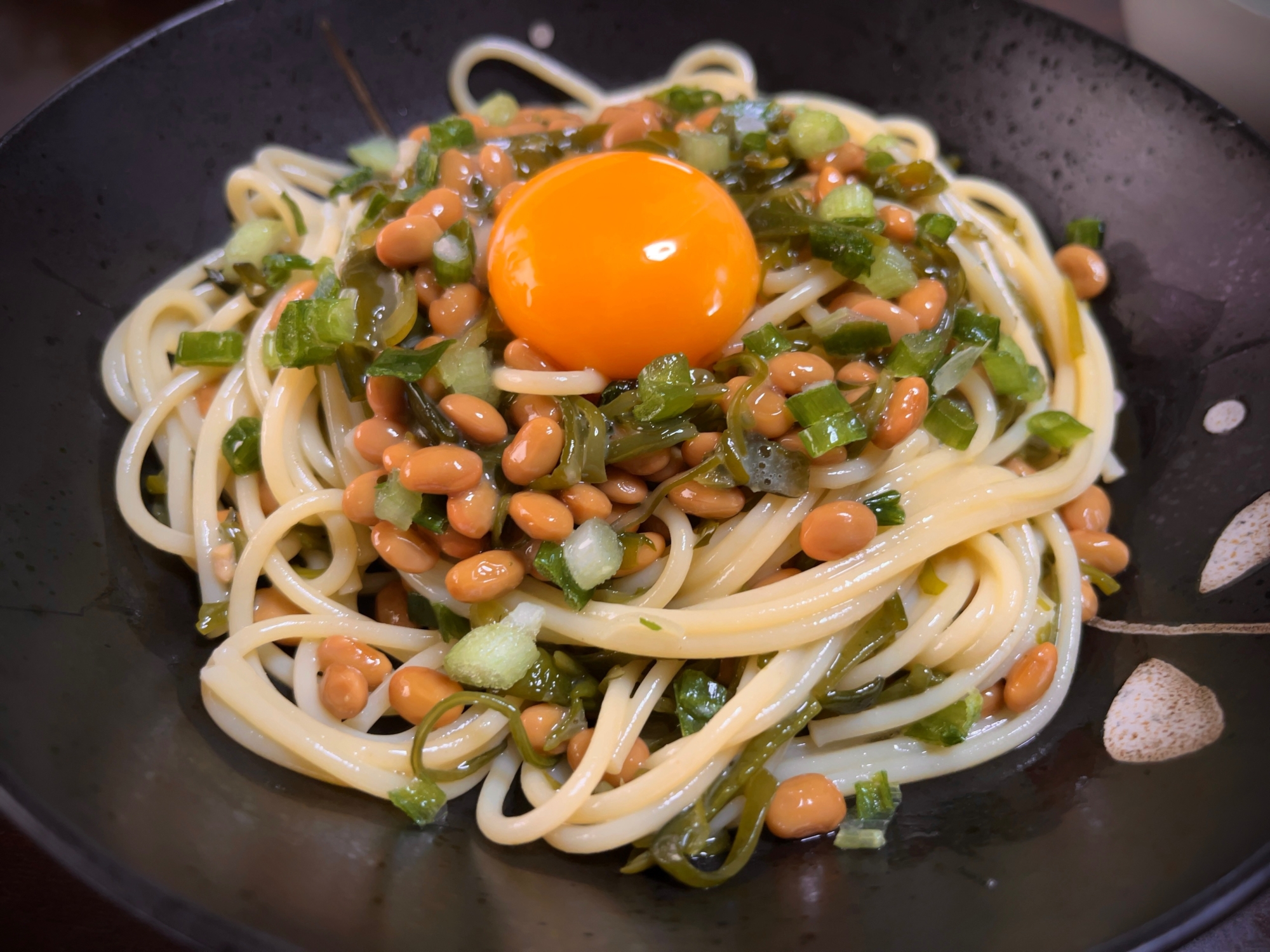 レンジで簡単！納豆とめかぶのスパゲティ