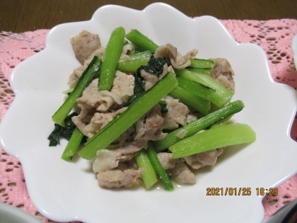 小松菜と豚肉のナンプラー炒め