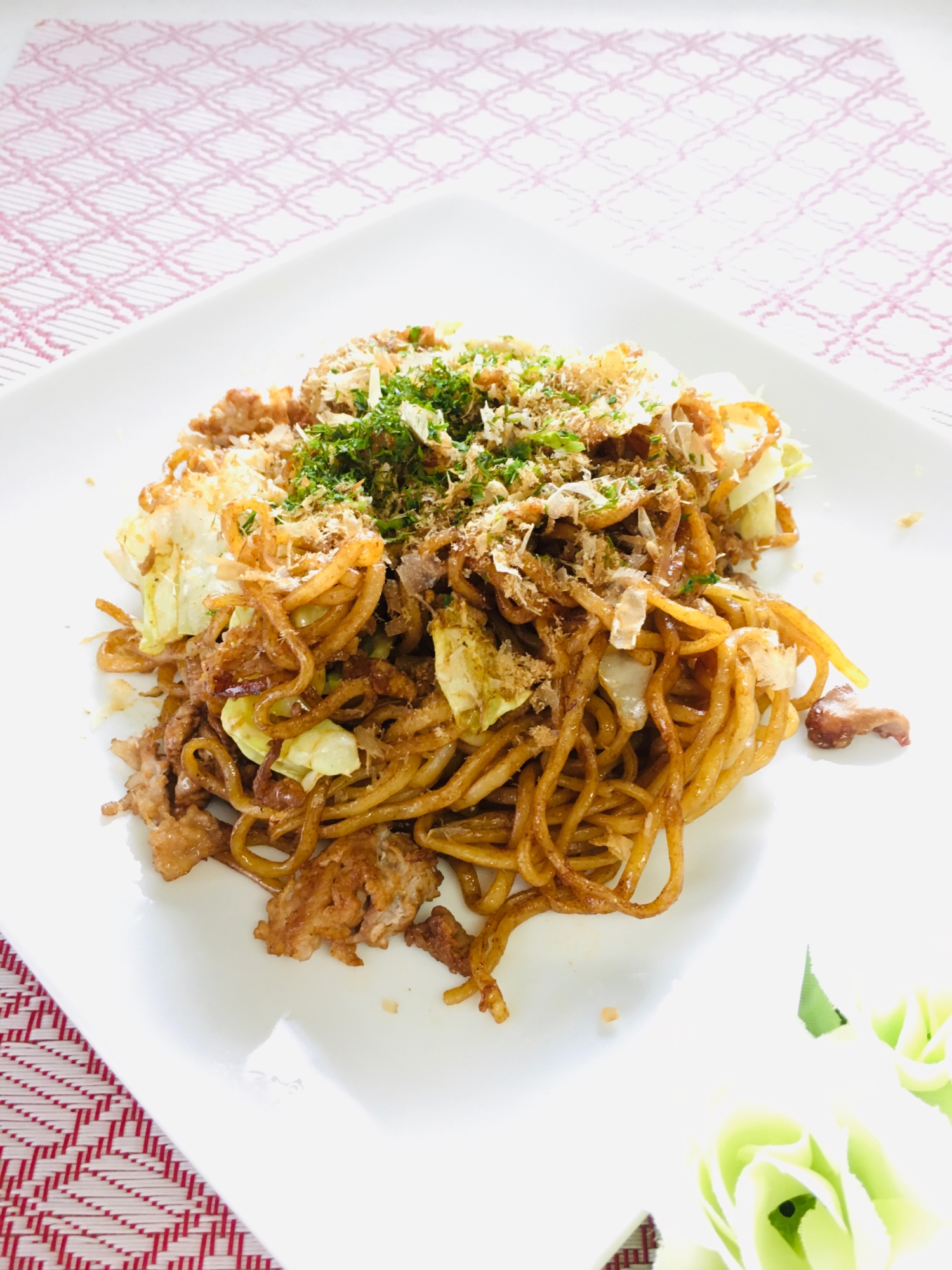 ☆キャベツと豚肉のシンプルソース焼きそば☆