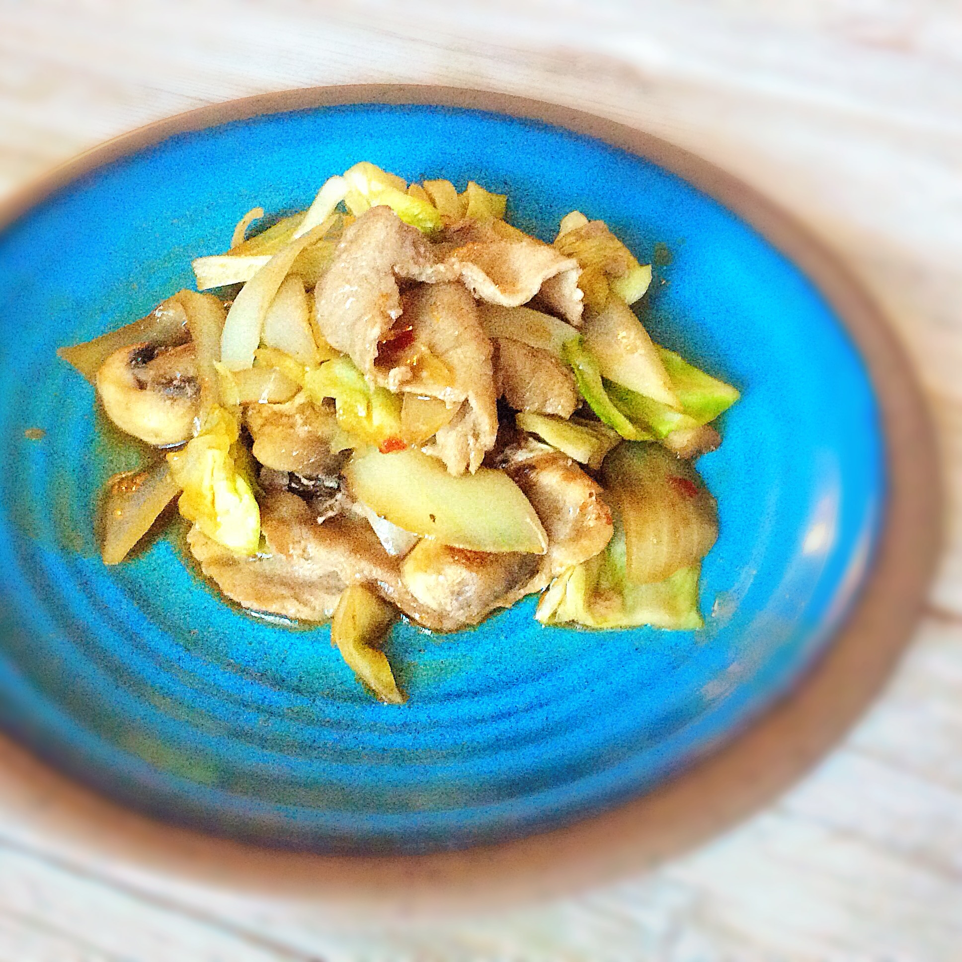 うちの定番♩ピリ辛☆豚肉と野菜の炒め物