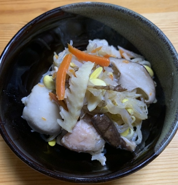 大海♡鶏もも肉と里芋・ごぼうなどの煮物