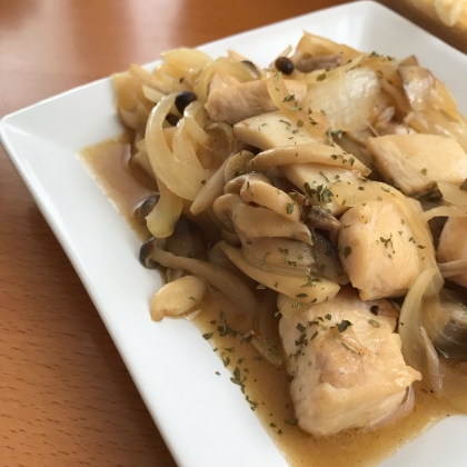ルクエで簡単 鶏のささみとキノコのバター醤油蒸し レシピ 作り方 By まるまるすけ 楽天レシピ