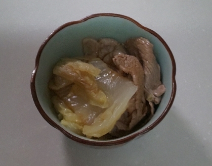 白菜と豚肉の焼肉のタレ炒め