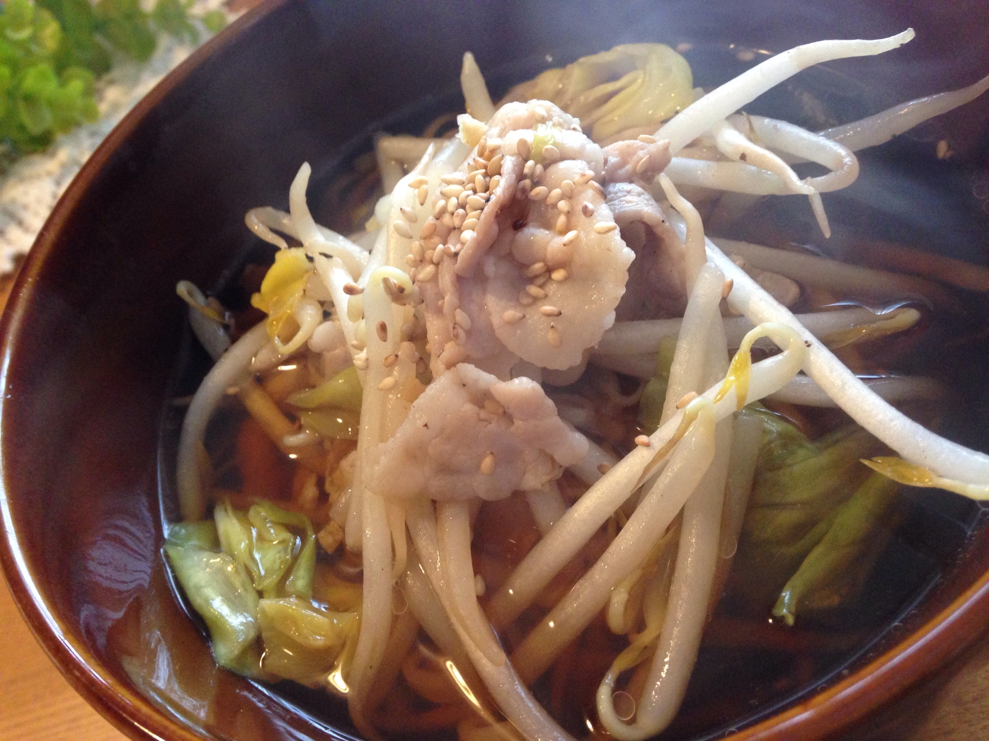 豚肉醤油ラーメン