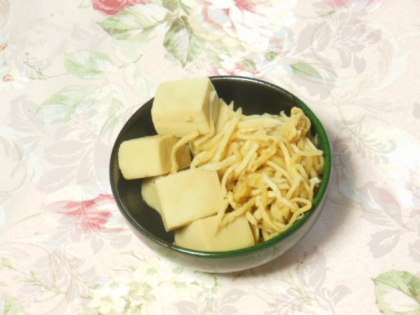 切干と高野豆腐の煮物