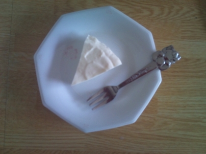 すごく美味しいレアチーズケーキでした♪子供もおかわりしました≧∀≦また作ります★