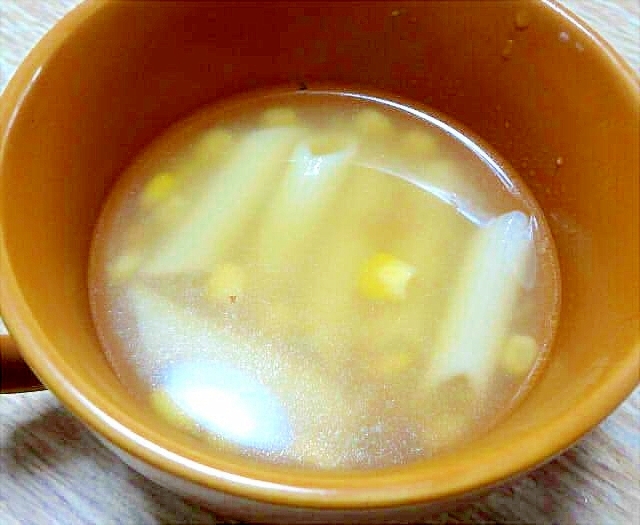マグカップで出来る簡単コーンとパスタのスープ