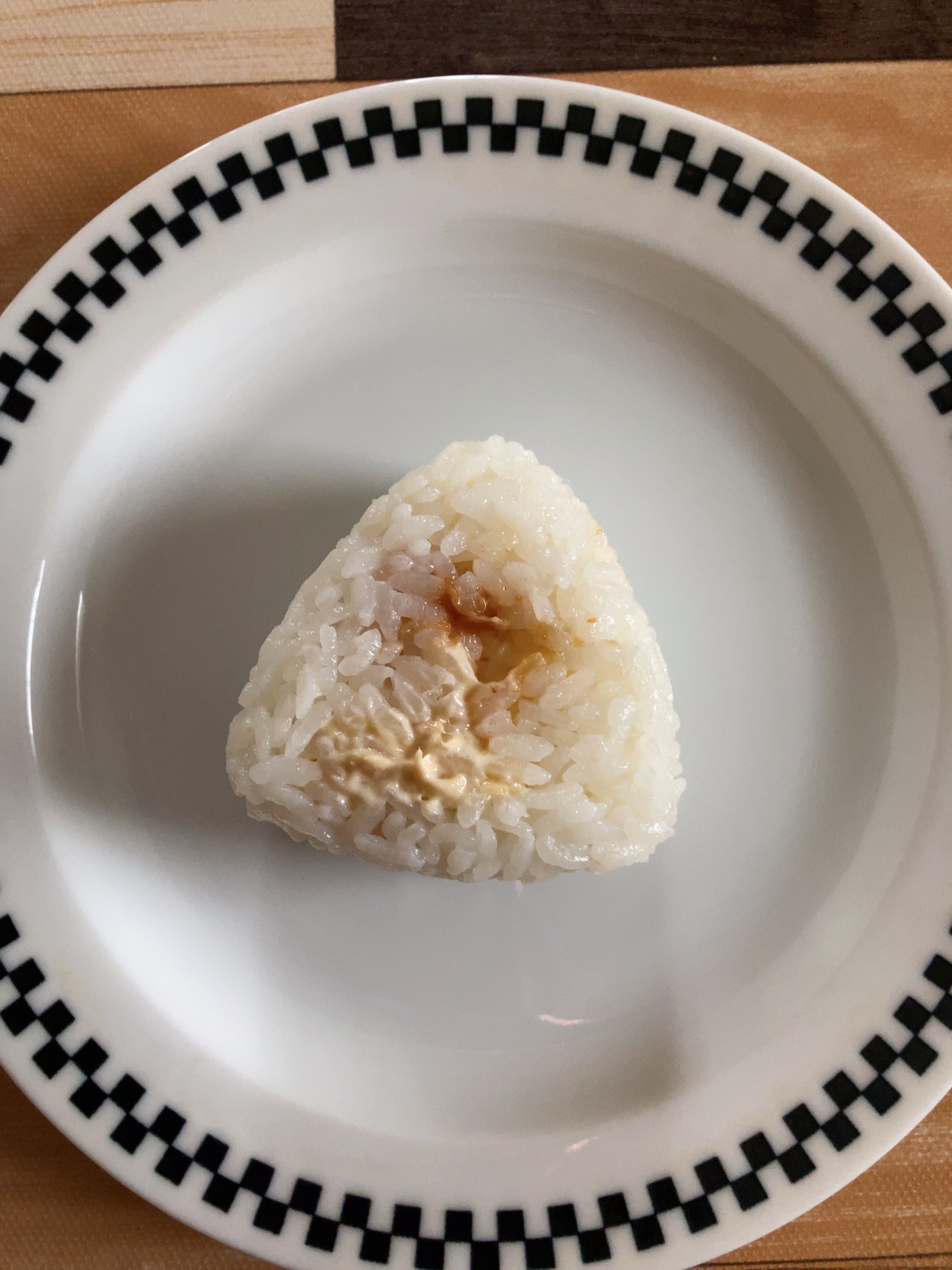 ツナマヨ麺つゆのおにぎり