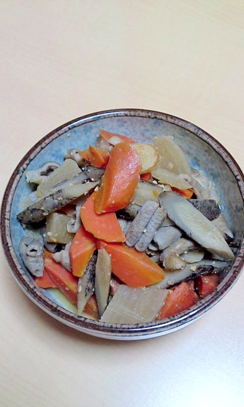 根菜とモツの味噌煮