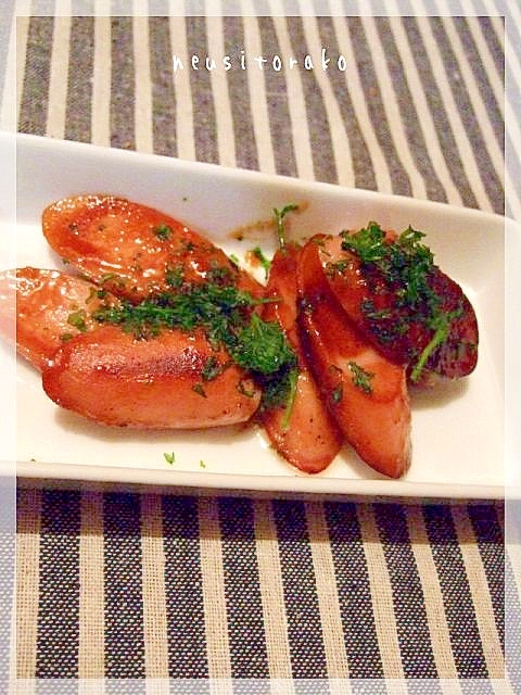 魚肉ソーセージの焼肉だれ炒め~パセリがおしゃれ~