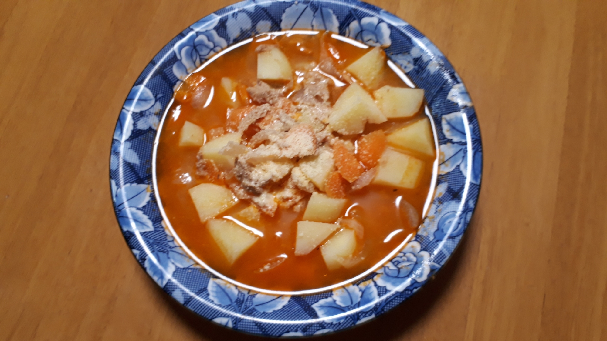 じゃがいもとツナのコンソメケチャップ煮