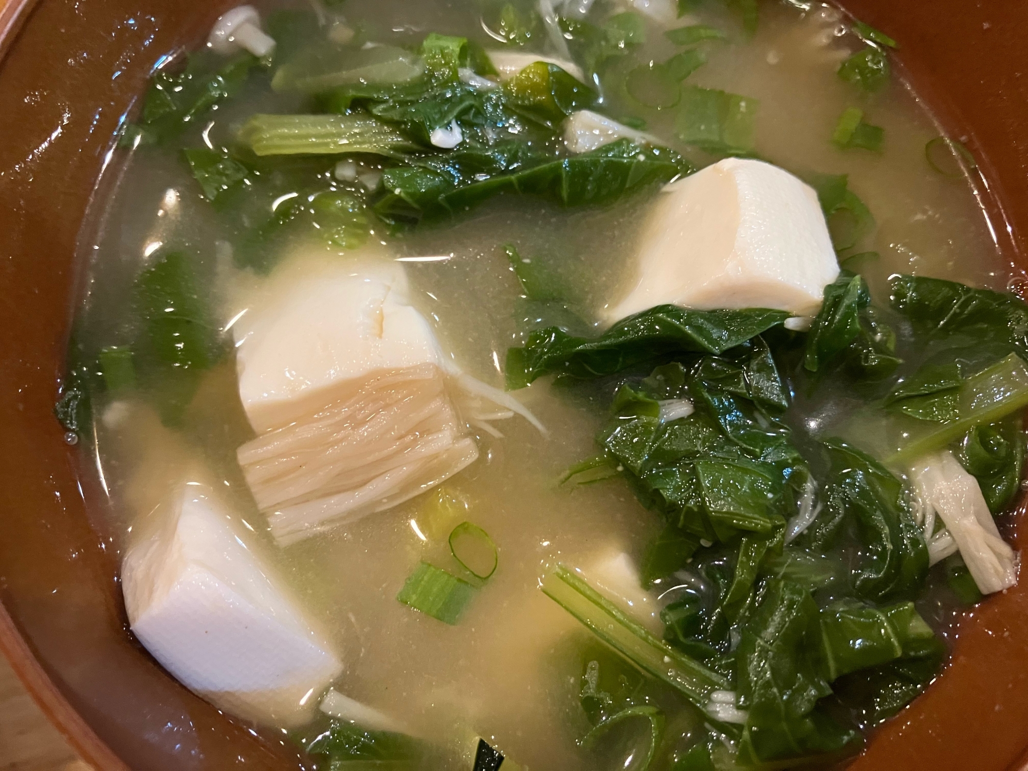 えのきと豆腐と小松菜の味噌汁