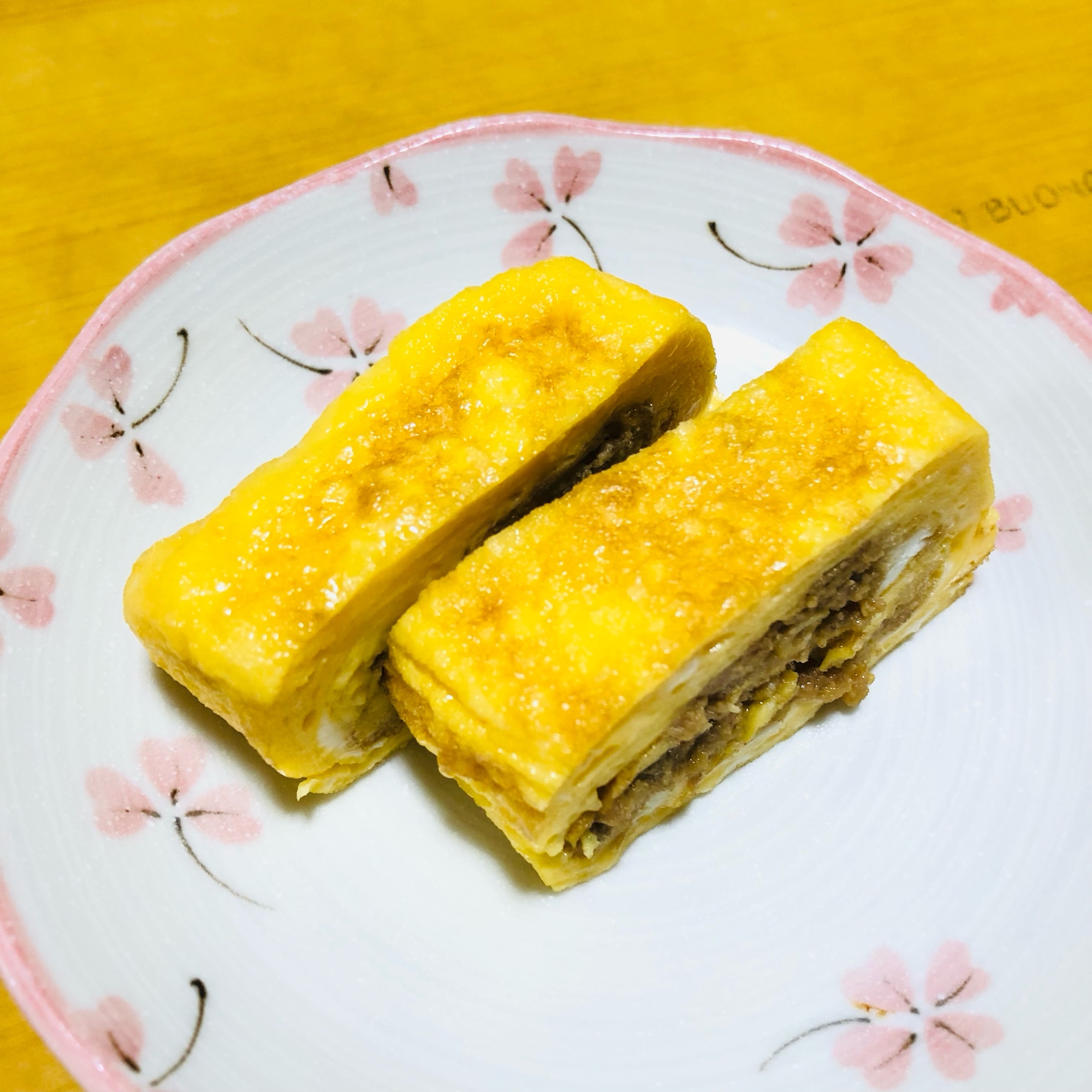 肉そぼろ巻き 厚焼き玉子