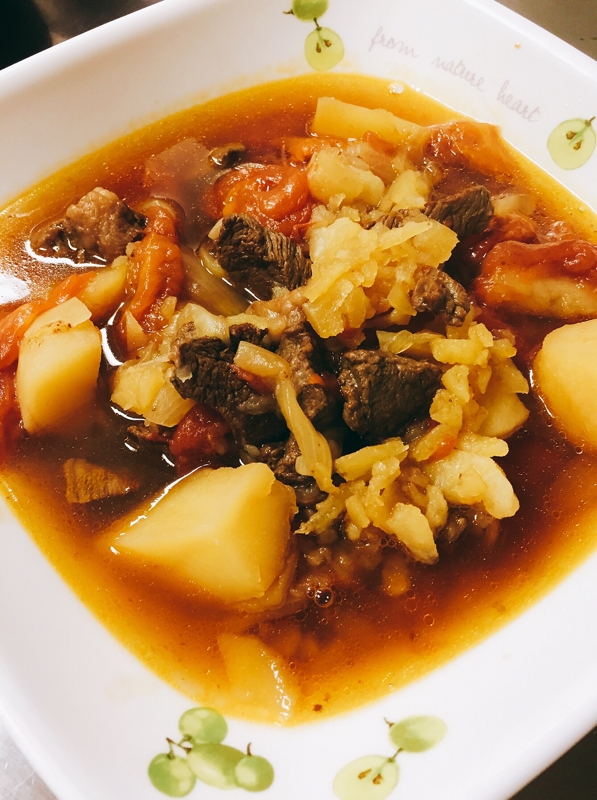 超簡単 寒い日にポカポカ煮込み牛肉が喜んでくれる レシピ 作り方 By Seta6261 楽天レシピ