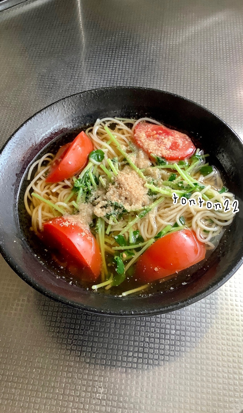 豆苗とトマト入りにゅうめん☆