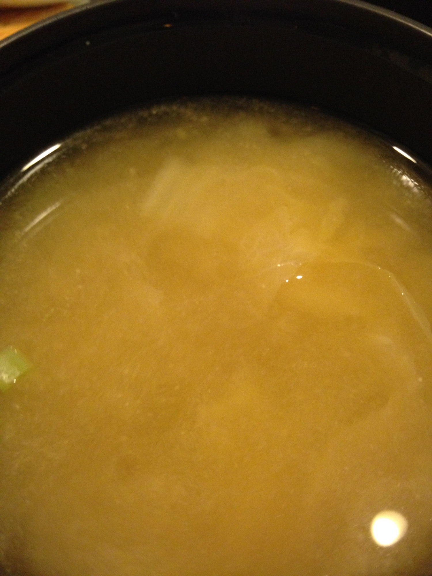 白菜とねぎとアスパラの味噌汁