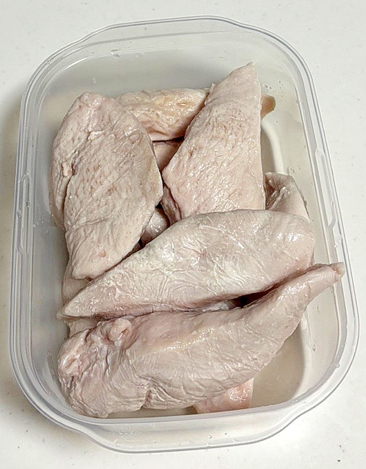 【主菜】鶏むね肉の蒸し鶏(基本の作り方)