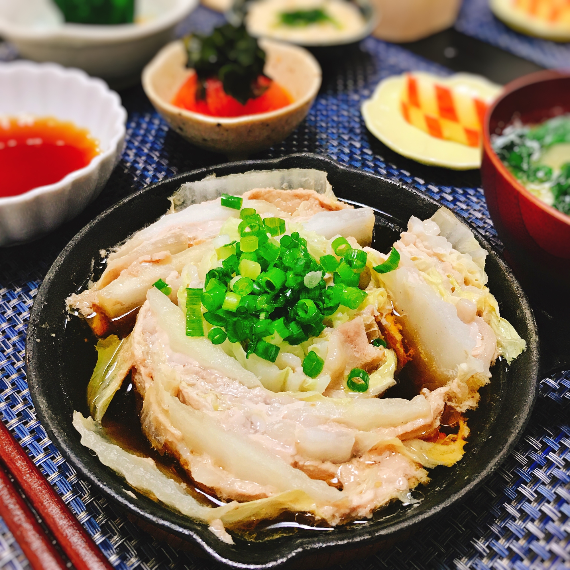 スキレットで♪豚肉と白菜のミルフィーユ煮