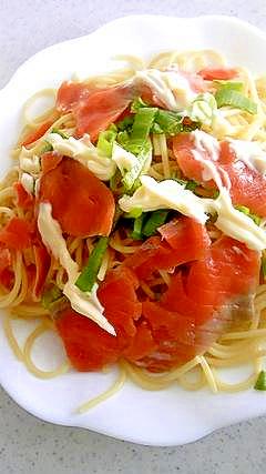 サーモンのカルパッチョパスタ