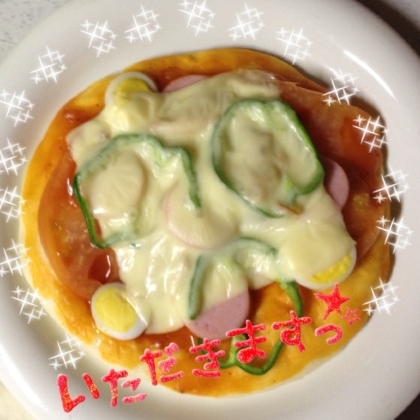 ナンが美味しかったのでピザに応用してみました！これまた美味でございました♡
こんなに簡単なのに何にでもアレンジ出来て素敵(*´艸｀)ｷｬ♡