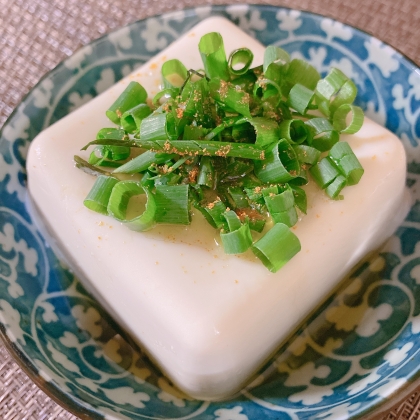 オリーブオイルとナンプラーの組み合わせが驚きの美味しさ(≧ω≦)お手ごろなお豆腐が味わい深い一品になってとっても美味しかったです(๑´ڡ`๑)ご馳走様でした～♪