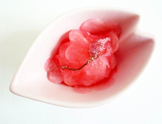 梅酢の代わりに食紅で 大根の桜漬け レシピ 作り方 By Liqueur 楽天レシピ 梅酢の代わりに食紅で 大根の桜漬け レシピ 作り方 By Liqueur 楽天レシピ