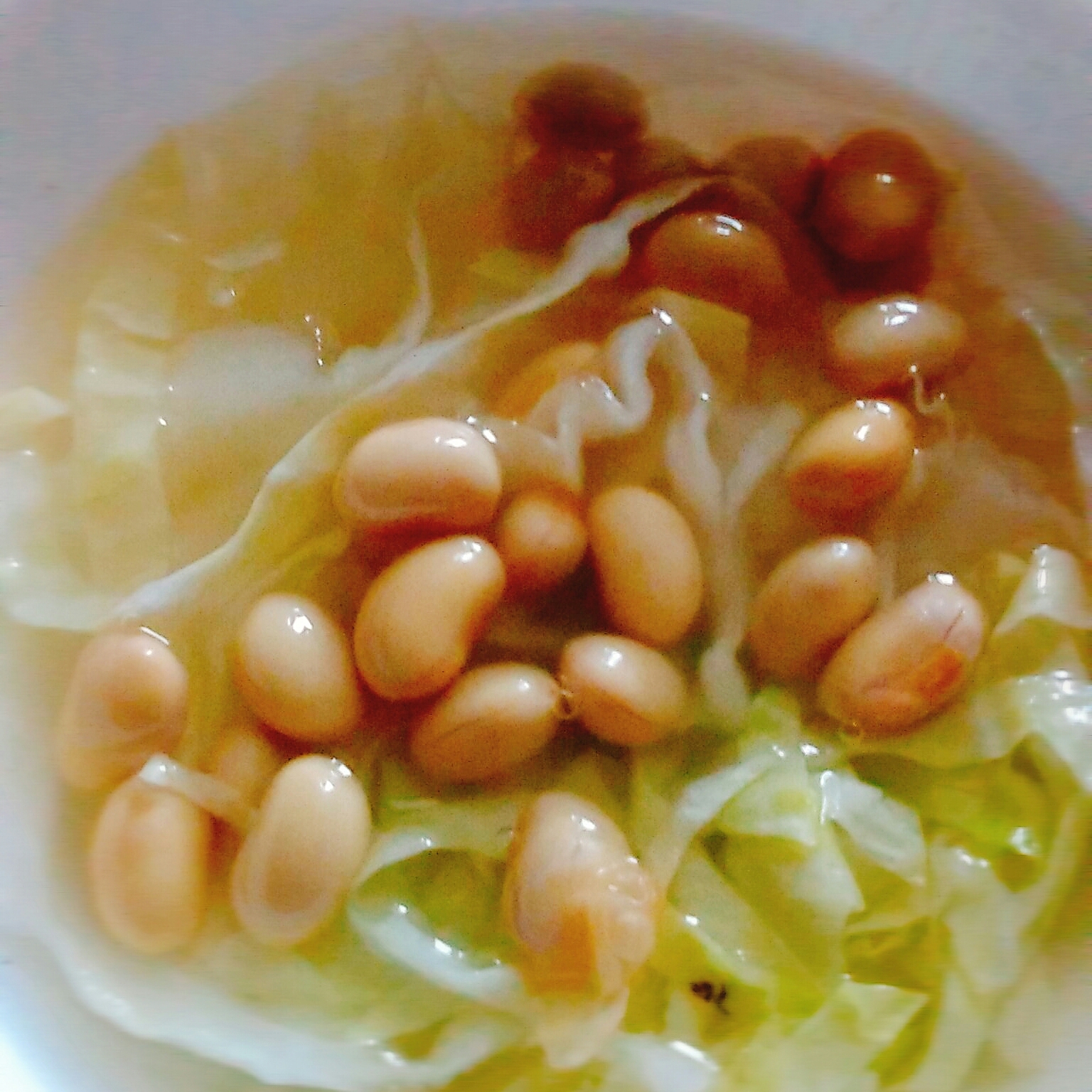 大豆とキャベツの中華スープ