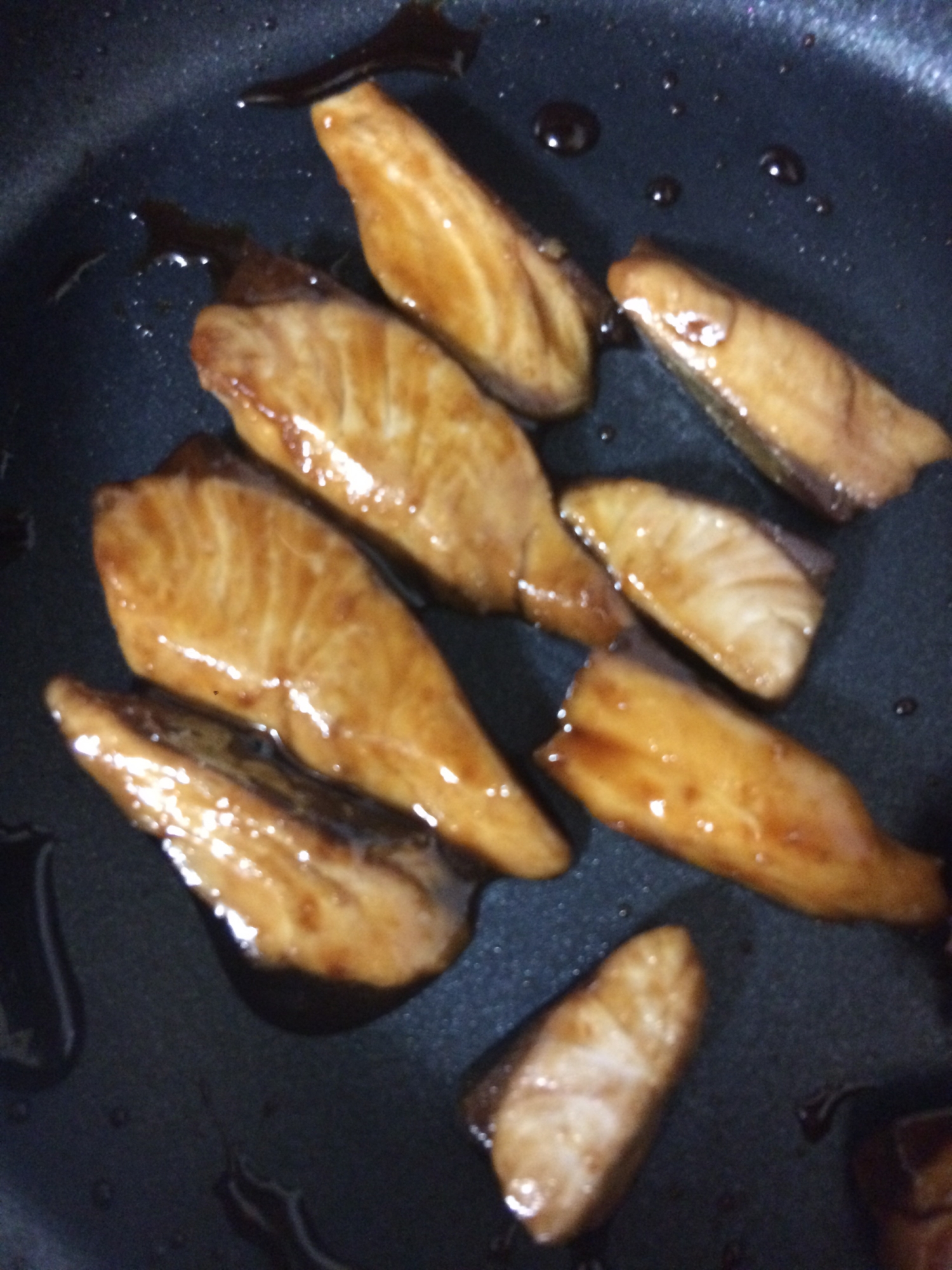 うちのおかず 残った刺身でぶりの照り焼き レシピ 作り方 By おいしんぼ 楽天レシピ