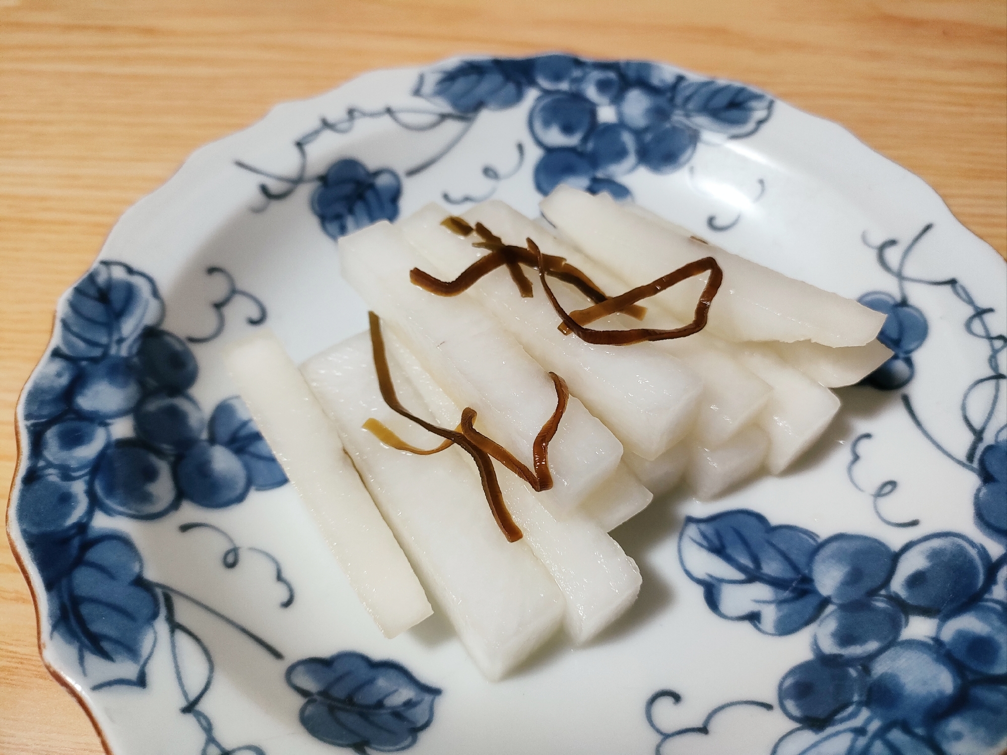 減塩☆大根の塩昆布和え