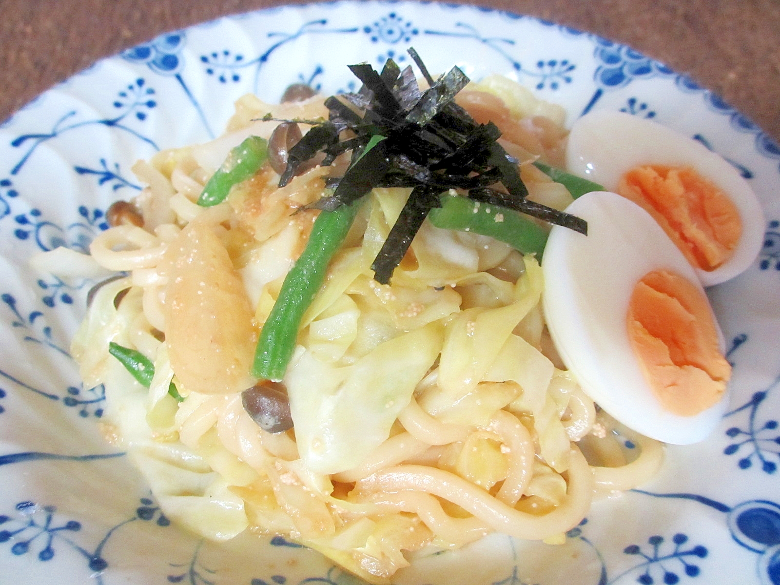 キャベツとインゲンのタラコ焼きうどん