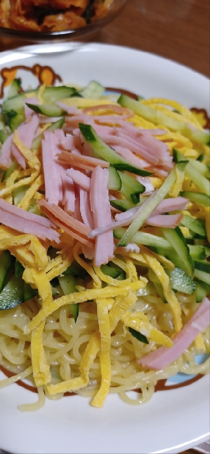 自分でトッピングする♪冷やし中華ෆ˚*