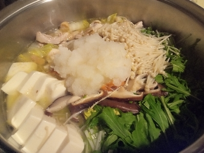 冬野菜たっぷり♪白菜と水菜の鶏みぞれ鍋