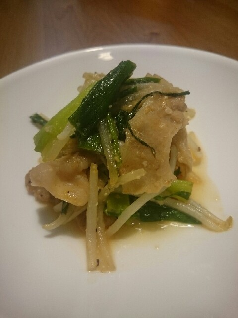 焼くよりヘルシー 豚コマとニラもやしの蒸し焼き レシピ 作り方 By Akkiki 楽天レシピ 焼くよりヘルシー 豚コマとニラもやしの蒸し焼き レシピ 作り方 By Akkiki 楽天レシピ