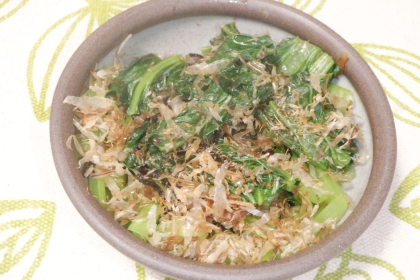 小松菜とみょうが塩昆布の和え物