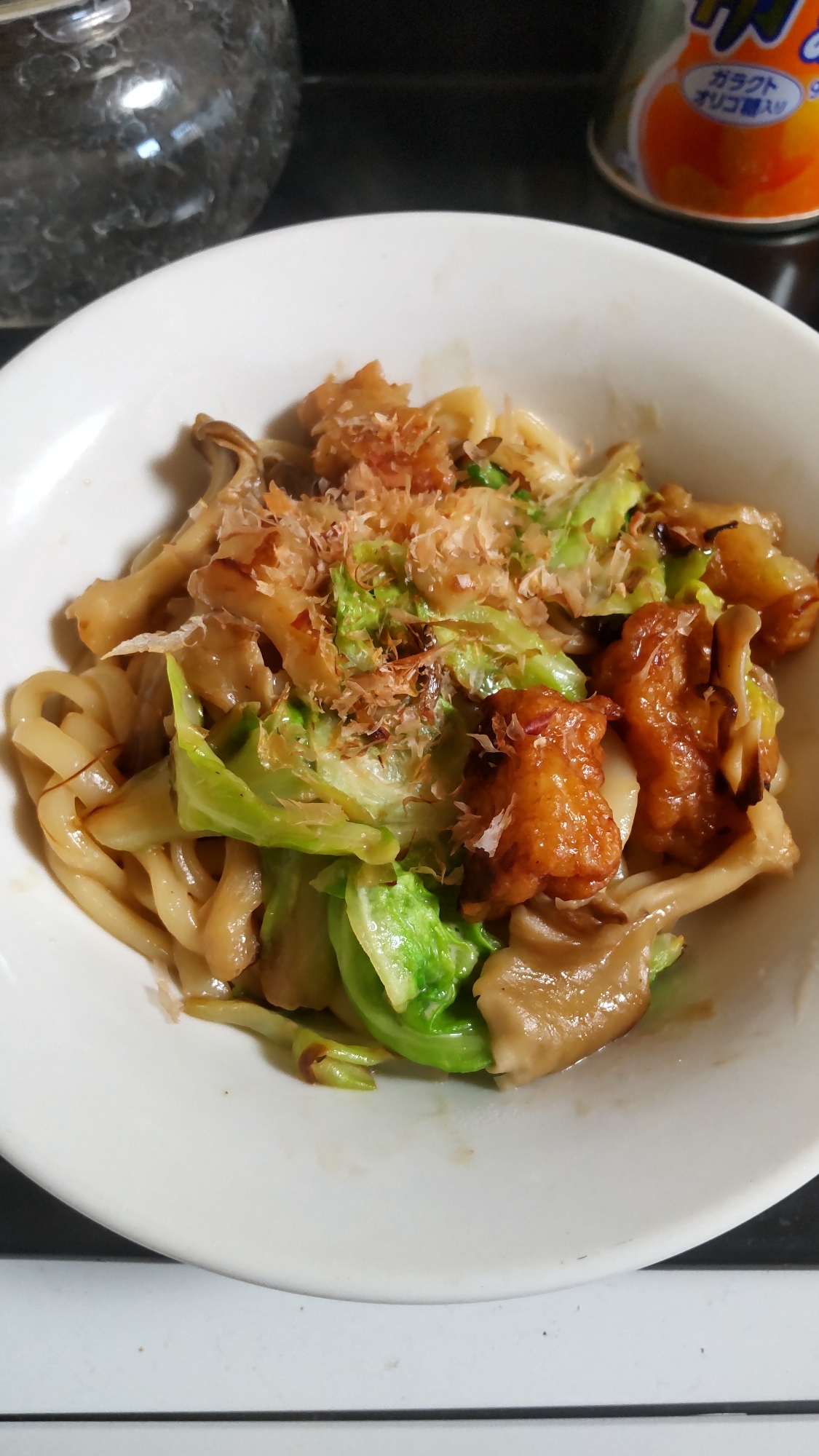 さつま揚げとキャベツの焼きうどん