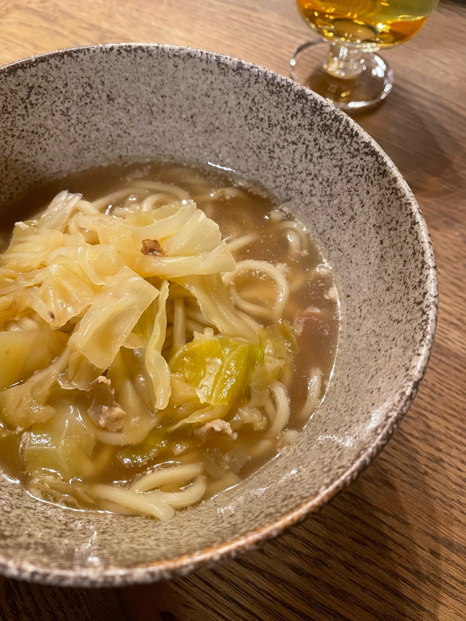 鶏ガラから作るラーメン