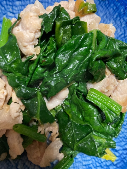 シンプルで美味しい！ほうれん草と豚肉のマヨポン炒め