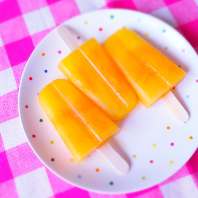 材料2つ☆簡単冷んやり♪100%みかんアイスバー♪