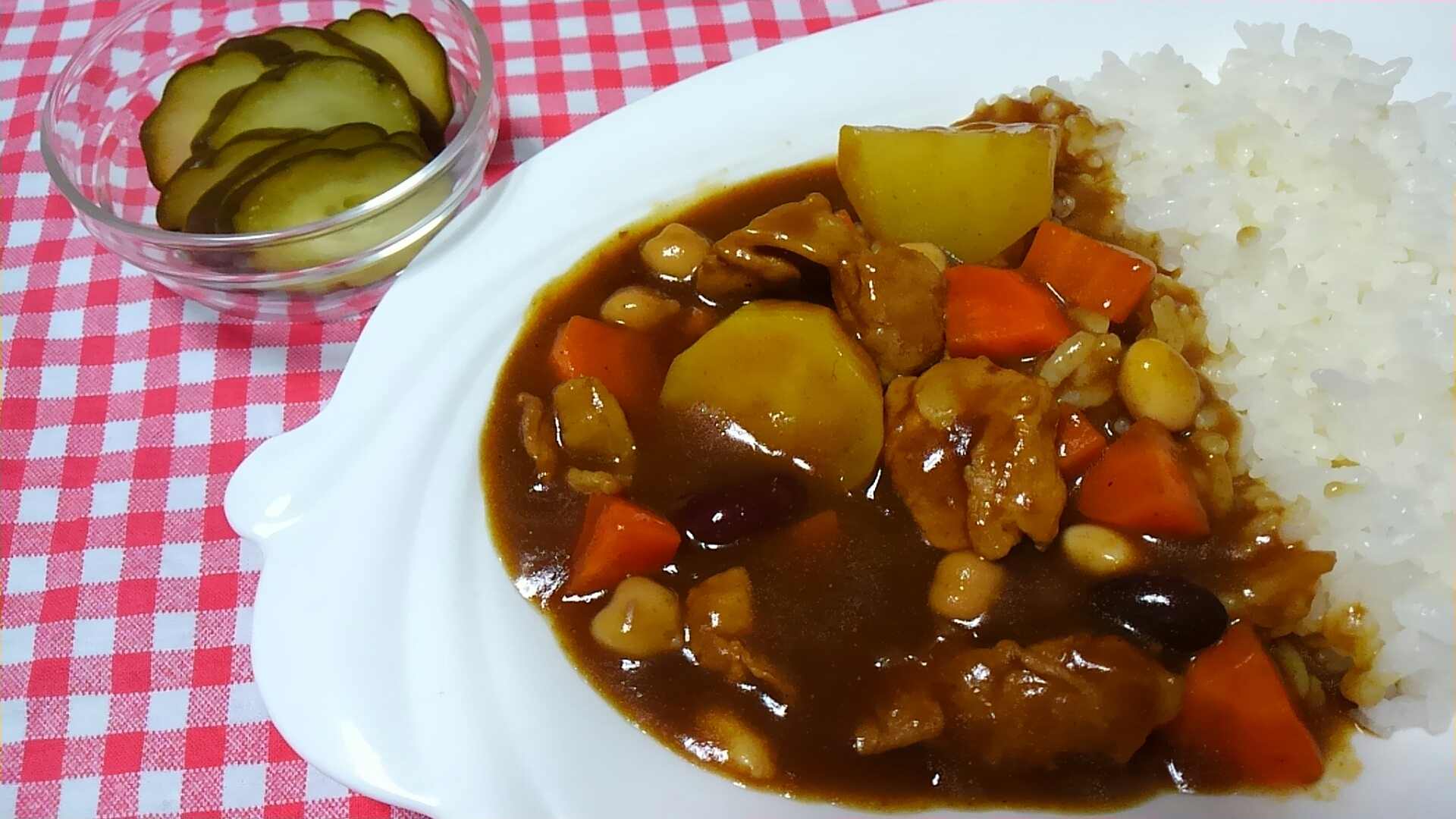 サラダ豆と豚肉のカレー☆