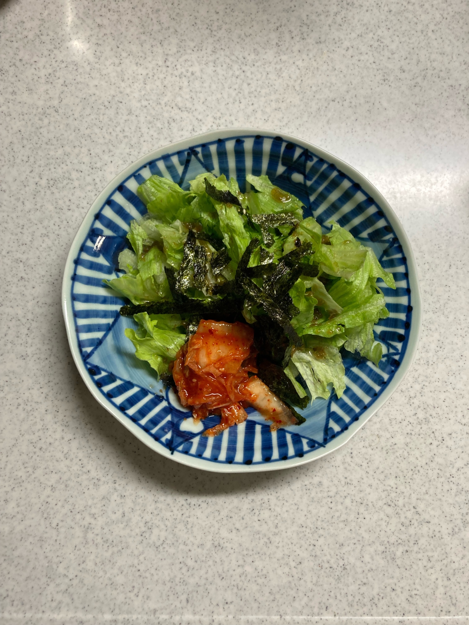 韓国風★レタスとキムチのサラダ