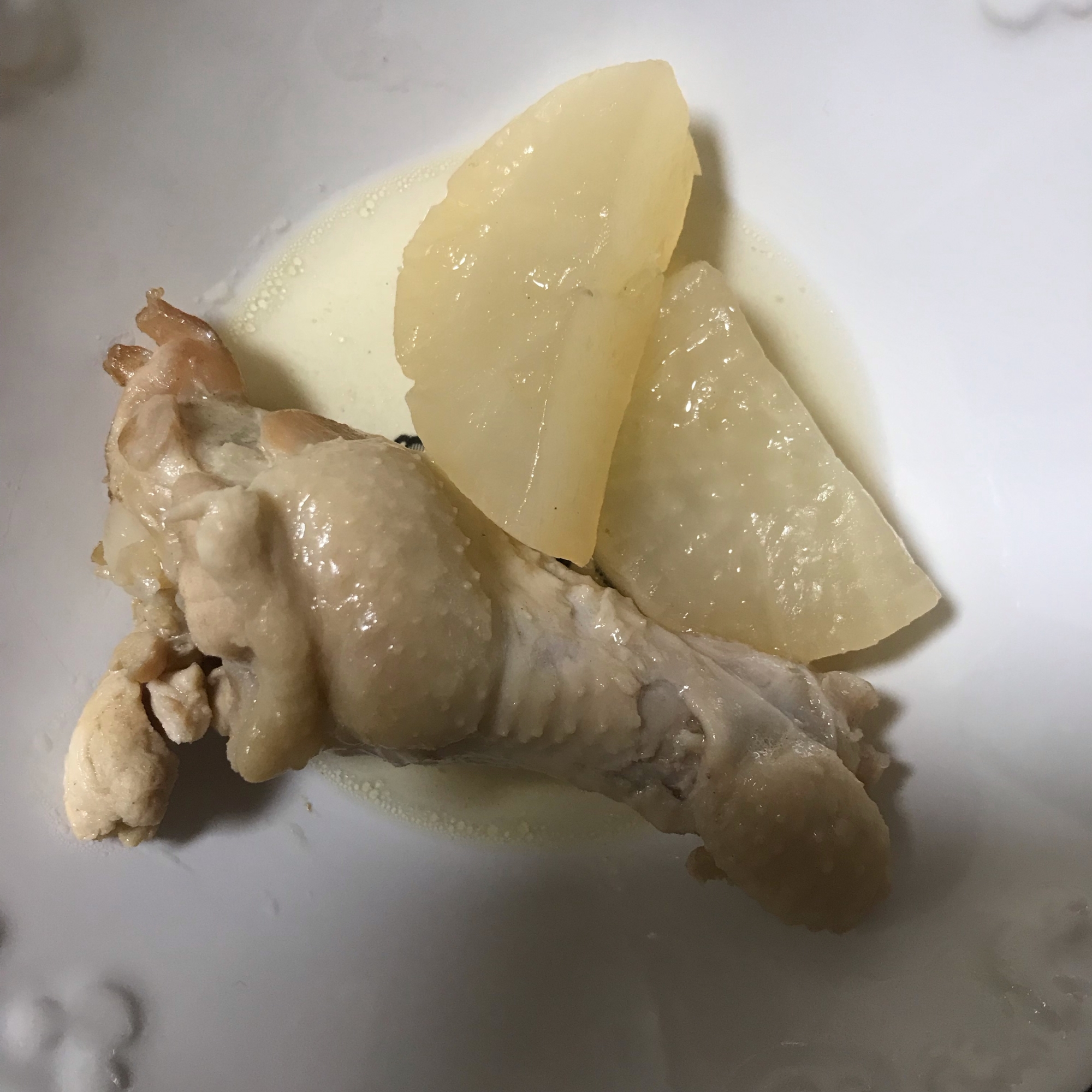 手羽元と大根の煮物